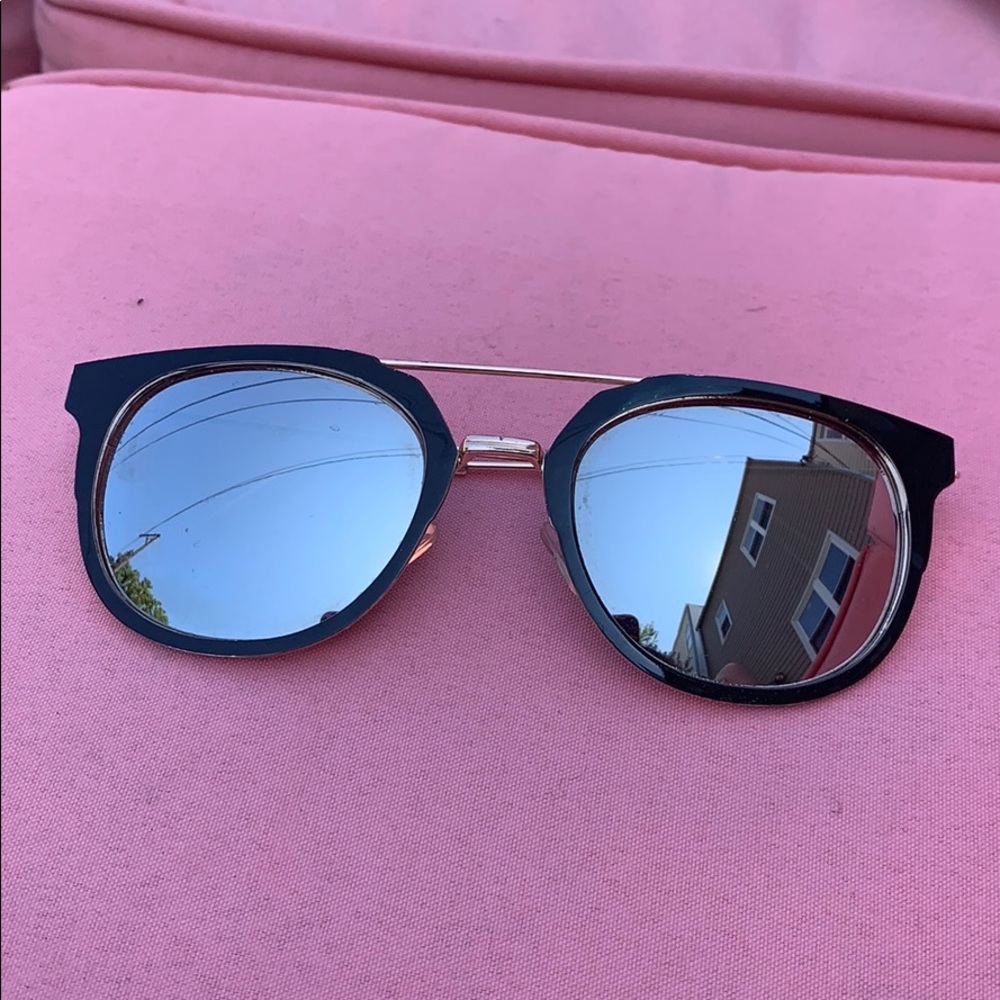 Black and Gold Mirror Sunglasses